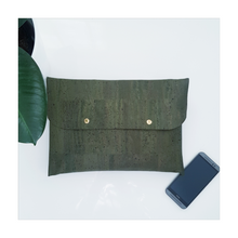 Load image into Gallery viewer, Cork Clutch Bag